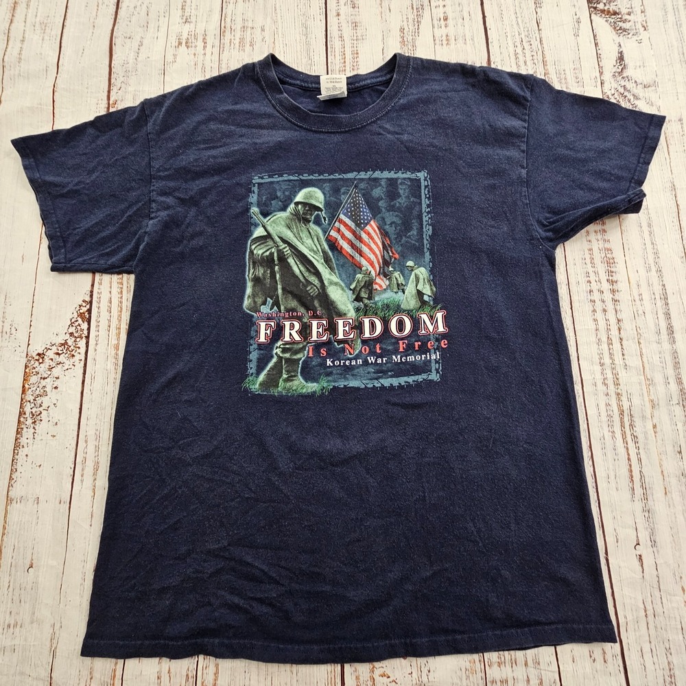 Korean War Memorial Freedom Not Free Blue Short Sleeve Cotton T-Shirt Men's‎ L